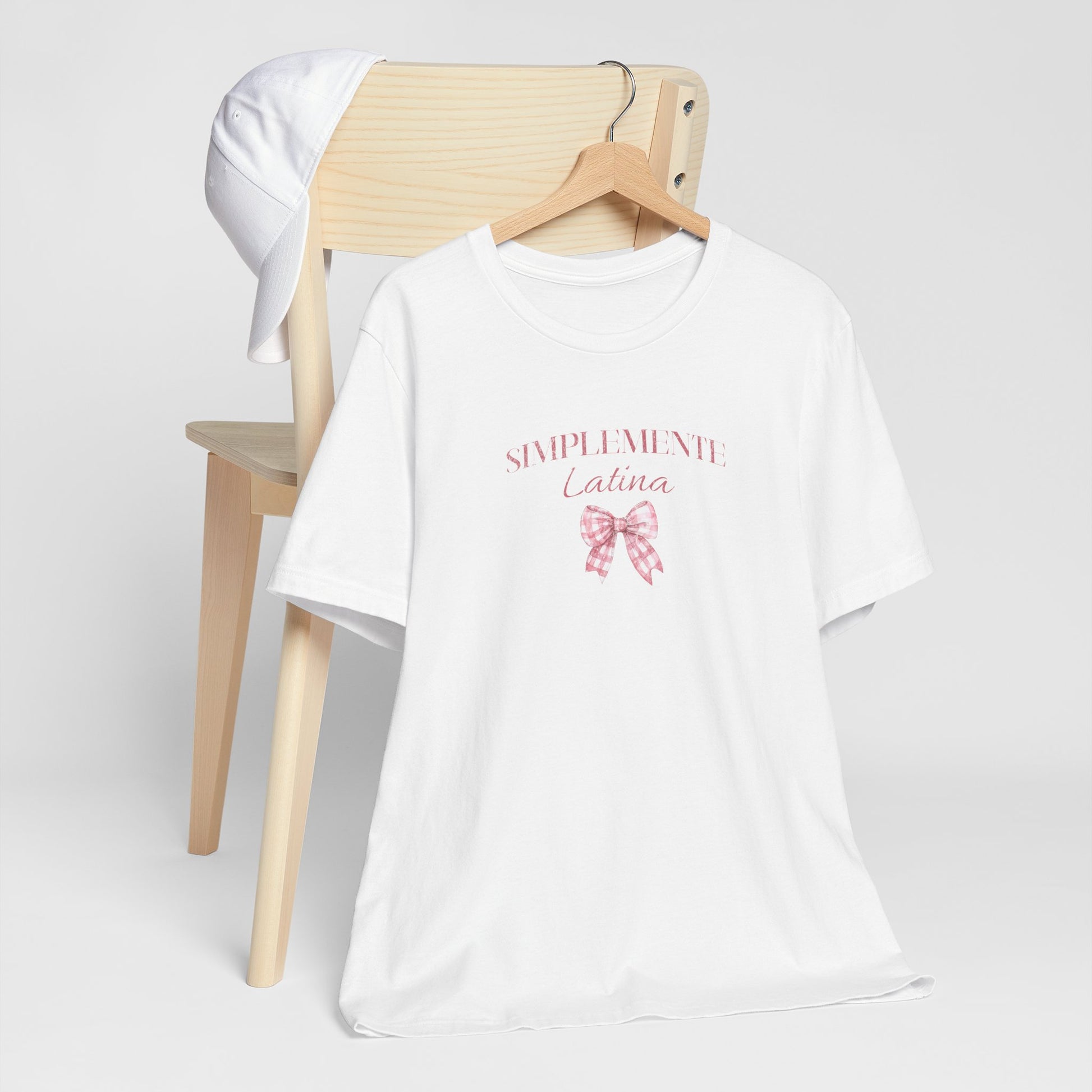 Simplemente Latina Tee Pink Coquette Bow - Latina Muscle