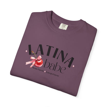 Latina Babe Mente Fuerte Cuerpo Fuerte Tee - Cherry Design - Latina Muscle